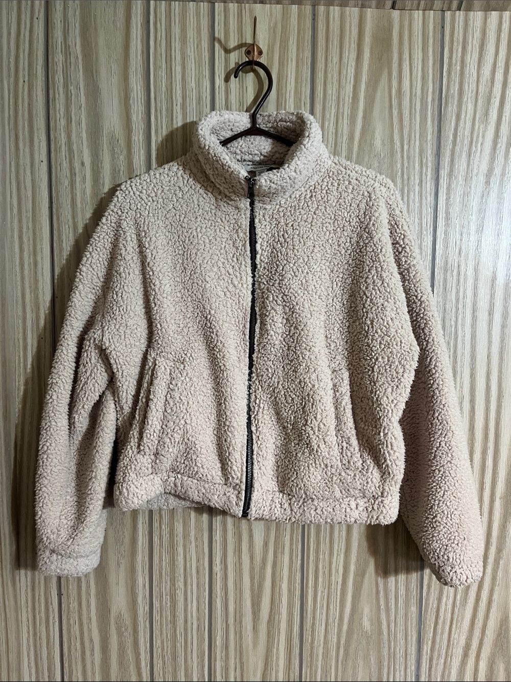 American Eagle Outfitters Beige Teddy Sherpa Zip Jacket M
